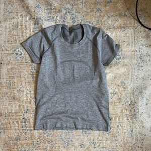 Lululemon swiftly race length size 6